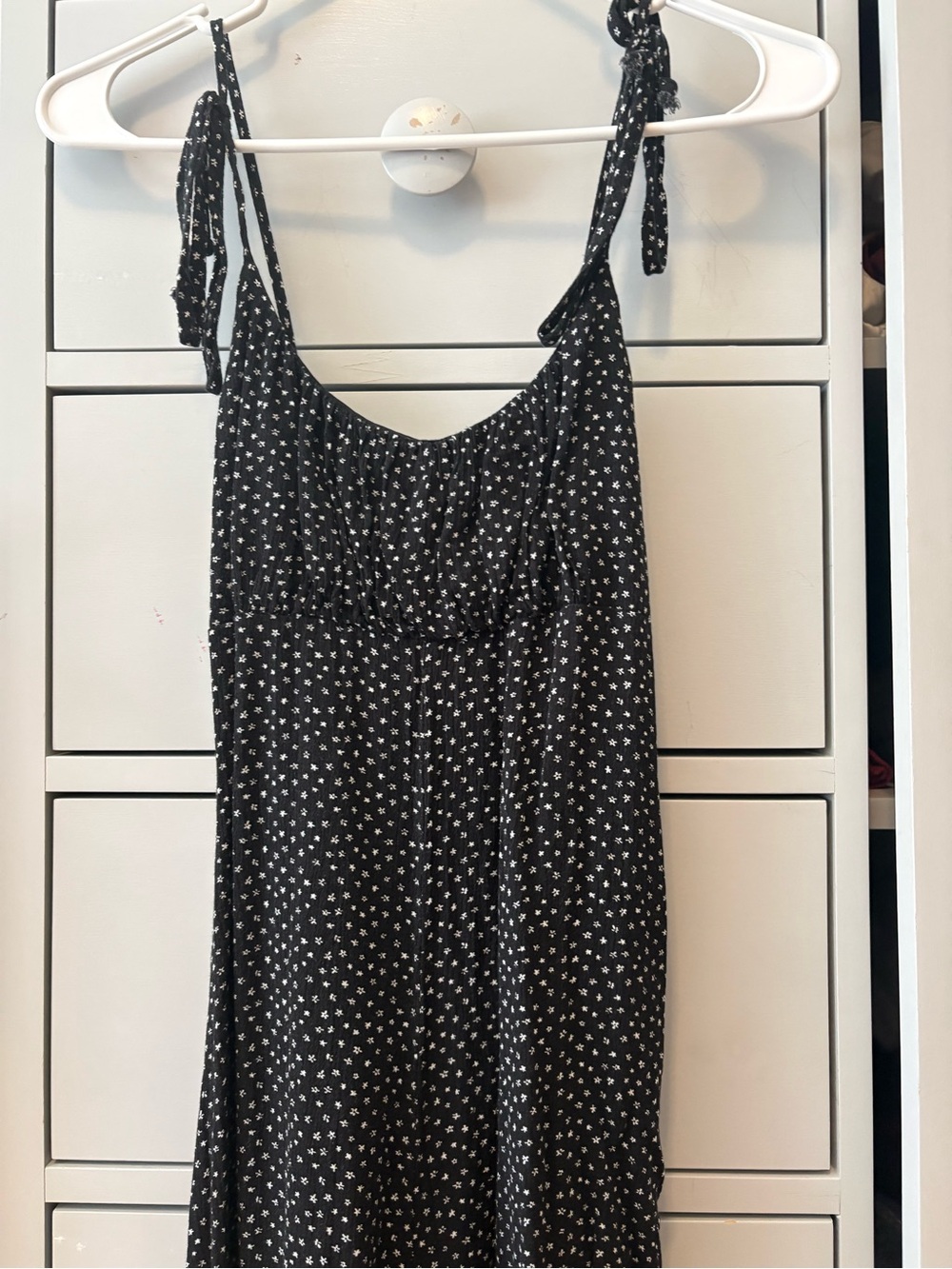 La Hearts Black Mini Floral Tie-Shoulder Mini Romper